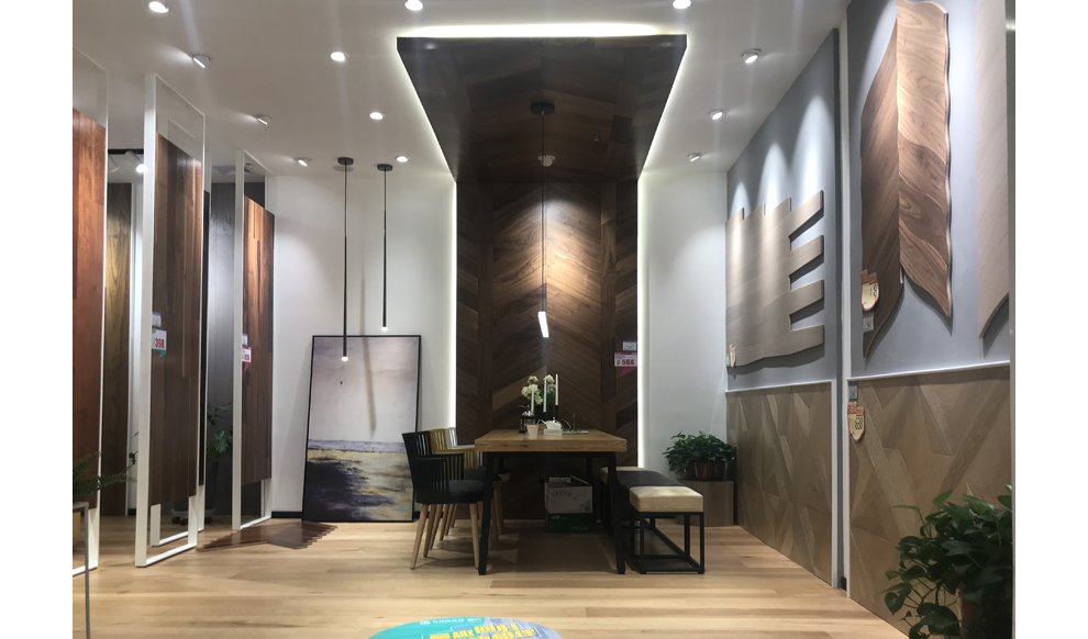 180㎡门店实景展示1